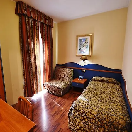 Al Castello Hotel 3*