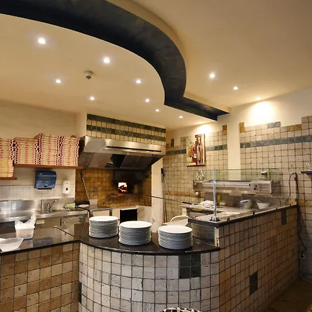 Al Castello Hotel Pomezia